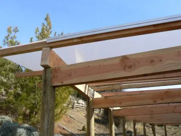 Pergola avec plaques polycarbonate